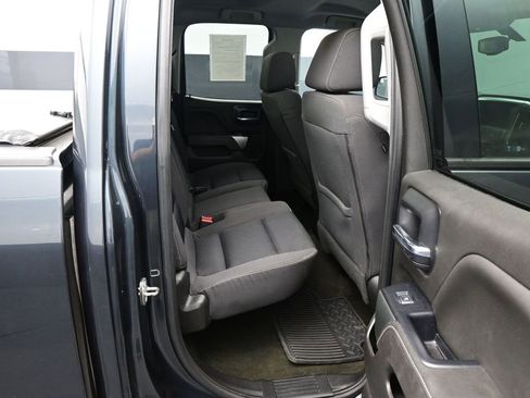 Used 2018 Chevrolet Silverado 1500 LT image 11