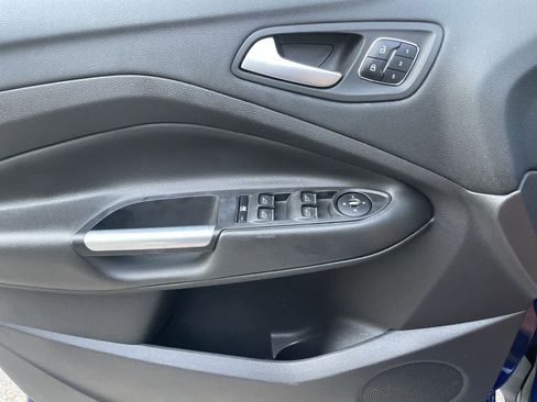 Used 2016 Ford Escape Titanium FWD image 28