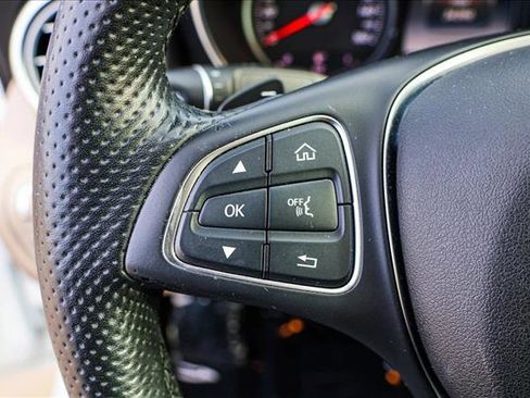 Used 2018 Mercedes-Benz C 300 4MATIC Sedan image 14