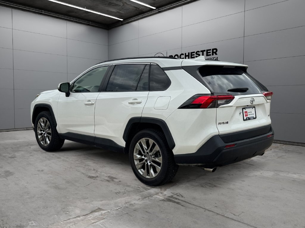Certified 2019 Toyota RAV4 XLE Premium FWD image 3