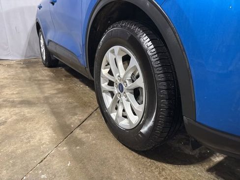 Used 2021 Ford Escape SE w/ Convenience Package image 5