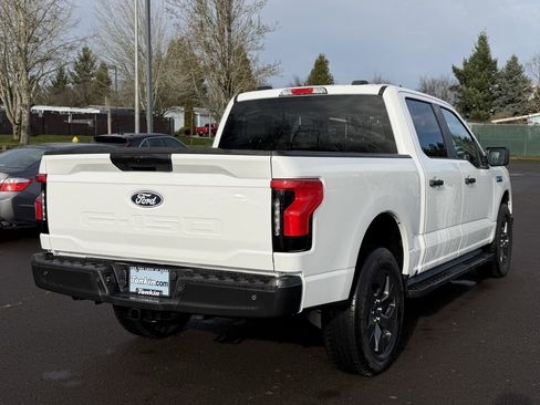 Used 2025 Ford F150 Lightning Pro image 8