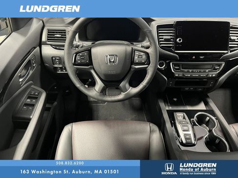New 2026 Honda Ridgeline Black Edition image 7