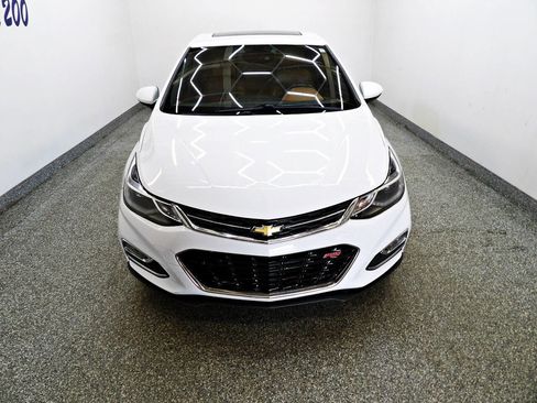 Used 2016 Chevrolet Cruze Premier w/ Premier True North Edition FWD image 2