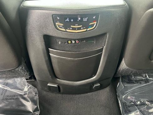 Used 2015 Cadillac Escalade ESV Premium image 13