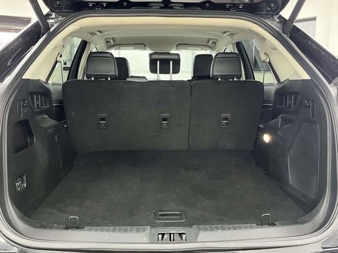Used 2024 Ford Edge Titanium AWD/4WD image 20