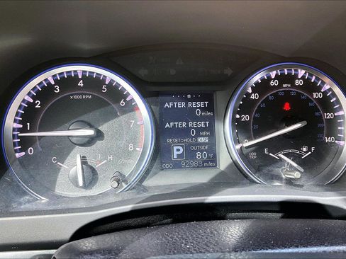 Used 2015 Toyota Highlander Plus image 13