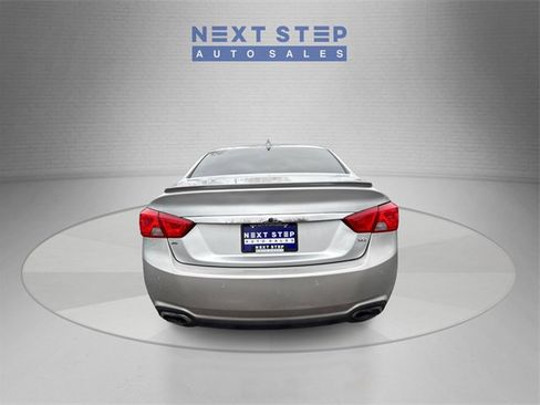 Used 2015 Chevrolet Impala LTZ image 7