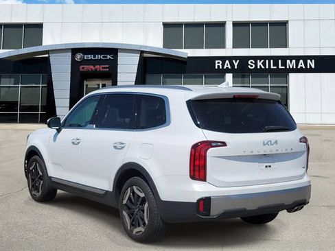 Used 2025 Kia Telluride S AWD/4WD image 4
