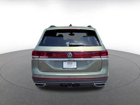 Used 2026 Volkswagen Atlas SE FWD image 10
