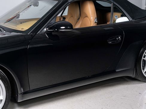 Used 2006 Porsche 911 Carrera RWD image 8