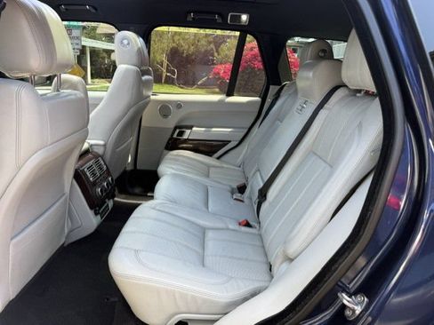 Used 2017 Land Rover Range Rover Supercharged AWD/4WD image 29