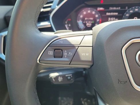 Certified 2025 Audi Q3 2.0T Premium w/ Convenience Package AWD/4WD image 20