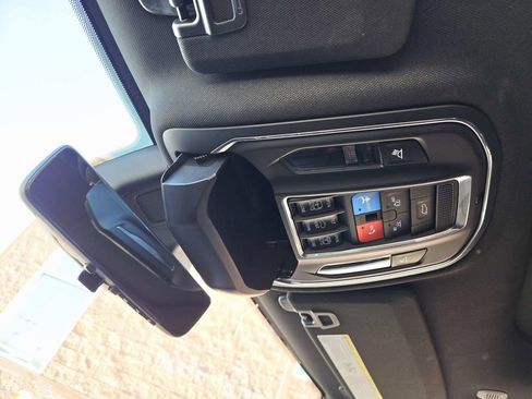 Used 2025 Jeep Grand Cherokee L Limited w/ Luxury Tech Group II AWD/4WD image 33