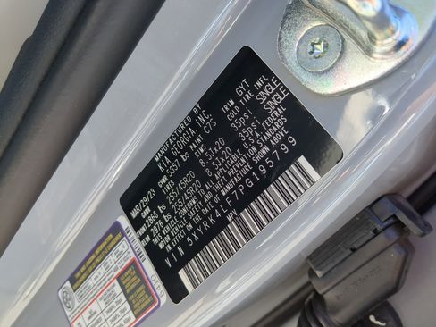 Used 2023 Kia Sorento SX image 37