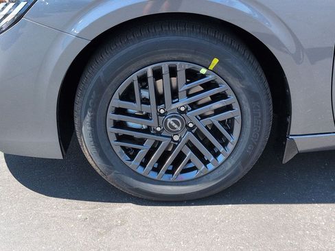 New 2026 Nissan Sentra SV w/ Floor Mat Package FWD image 9