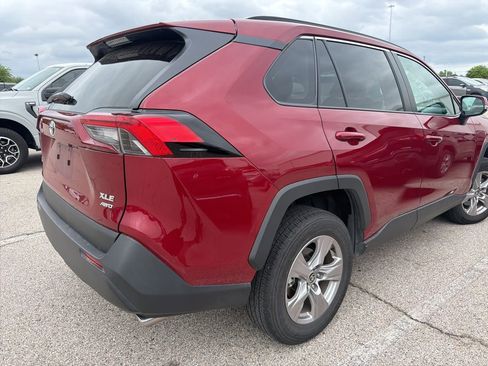 Used 2025 Toyota RAV4 XLE image 6