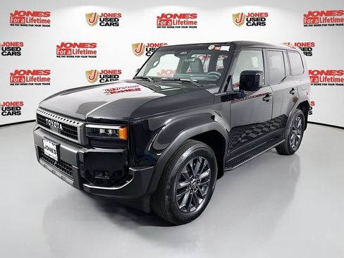 Used 2025 Toyota Land Cruiser w/ Premium Package AWD/4WD image 13