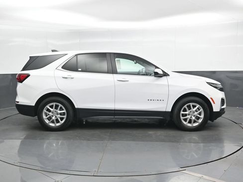Used 2024 Chevrolet Equinox LT AWD/4WD image 4