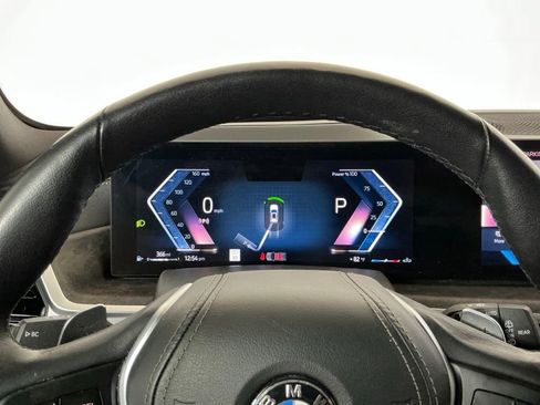 Certified 2024 BMW X5 sDrive40i w/ Premium Package RWD image 3