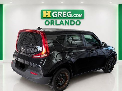 Used 2020 Kia Soul LX FWD image 6
