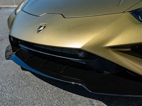 Used 2023 Lamborghini Huracan EVO RWD image 22