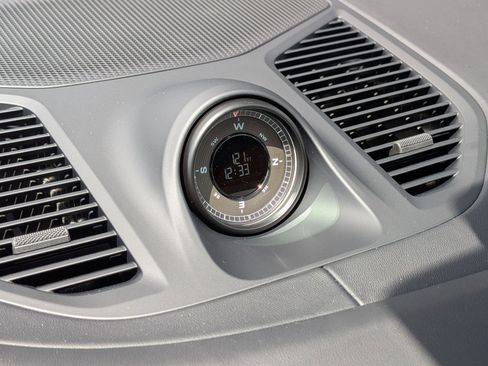 New 2026 Porsche Cayenne Turbo AWD/4WD image 21