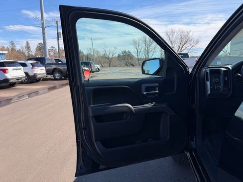 Used 2016 Chevrolet Silverado 1500 LT AWD/4WD image 12
