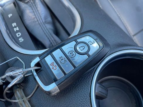 Used 2023 Ford Mustang Premium image 22