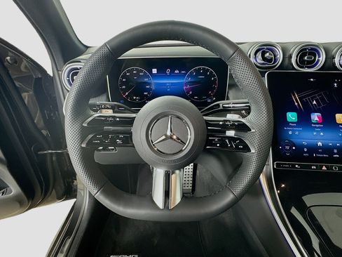 Used 2026 Mercedes-Benz GLC 300 4MATIC image 11