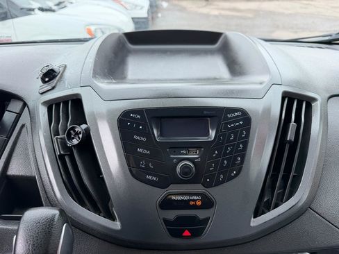 Used 2019 Ford Transit 250 148 High Roof Extended RWD image 19