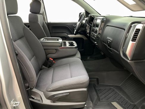 Certified 2019 Chevrolet Silverado 1500 LT w/ All Star Edition image 38