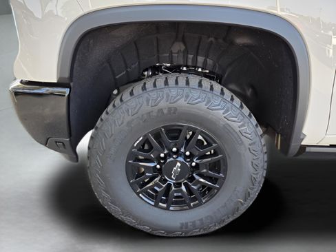 New 2026 Chevrolet Silverado 2500 ZR2 w/ LPO, Dark Essentials Package image 24
