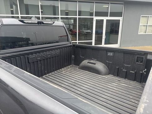 Used 2024 Toyota Tundra Limited image 15