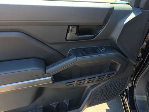 New 2026 Toyota Tacoma SR5 AWD/4WD image 11