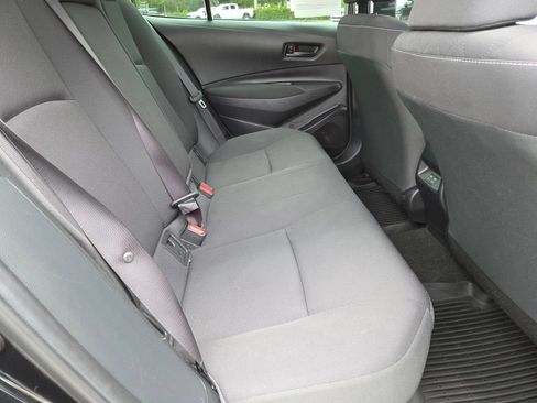 Used 2023 Toyota Corolla LE FWD image 18
