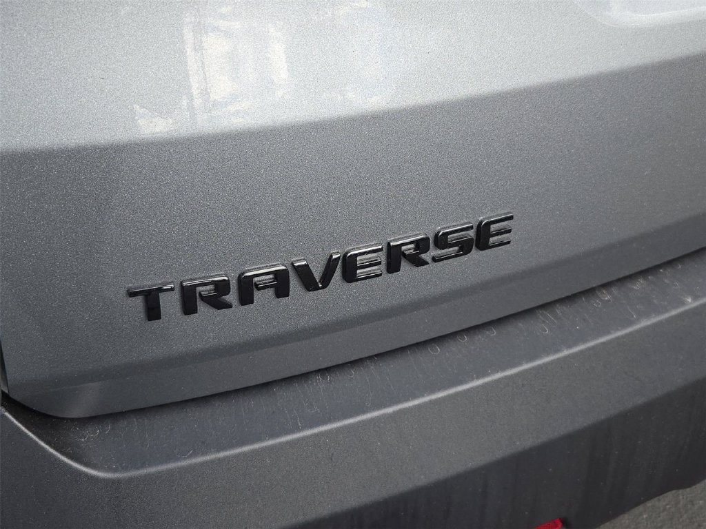 Certified 2024 Chevrolet Traverse RS FWD image 23