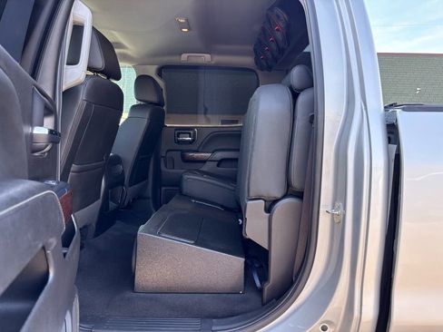 Used 2019 GMC Sierra 2500 SLT w/ Duramax Plus Package image 28