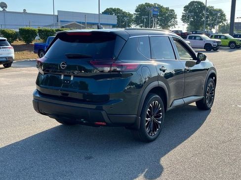New 2026 Nissan Rogue SV FWD image 3