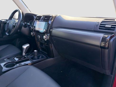Used 2023 Toyota 4Runner TRD Off-Road Premium w/ Moonroof Package AWD/4WD image 30