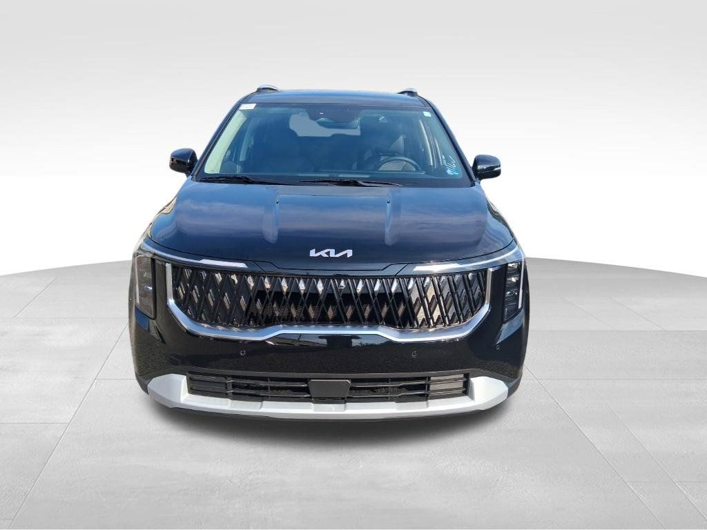Used 2026 Kia Carnival EX FWD image 2