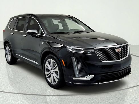 Certified 2024 Cadillac XT6 Premium Luxury w/ LPO, Floor Liner Package FWD image 7