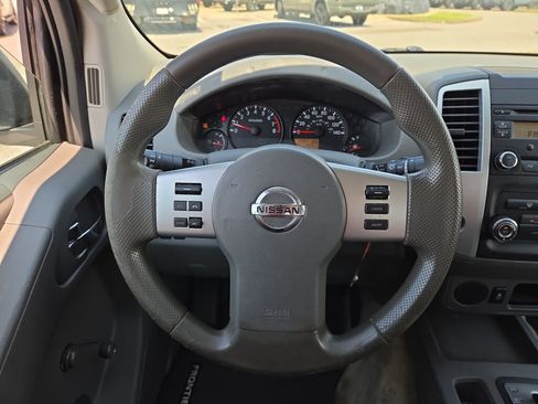 Used 2016 Nissan Frontier S RWD image 17