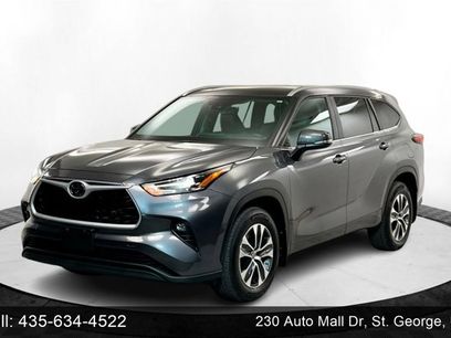 Used 2024 Toyota Highlander XLE