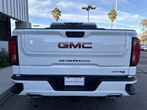 Used 2024 GMC Sierra 1500 AT4 w/ Technology Package image 6