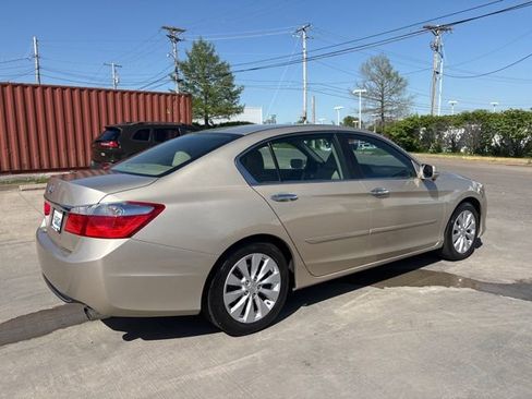 Used 2014 Honda Accord EX image 7