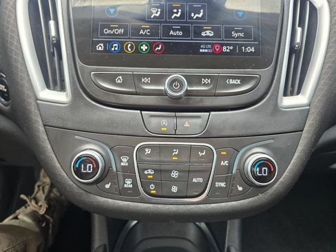 Used 2024 Chevrolet Malibu LT FWD image 21