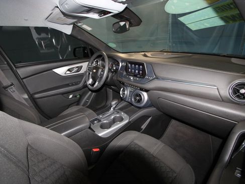 Used 2022 Chevrolet Blazer LT image 21