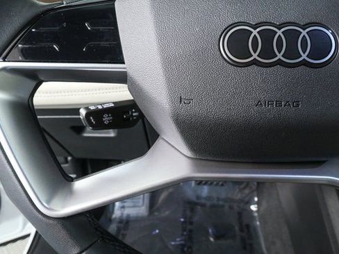 Certified 2025 Audi Q6 e-tron Premium Plus w/ Premium Plus image 10