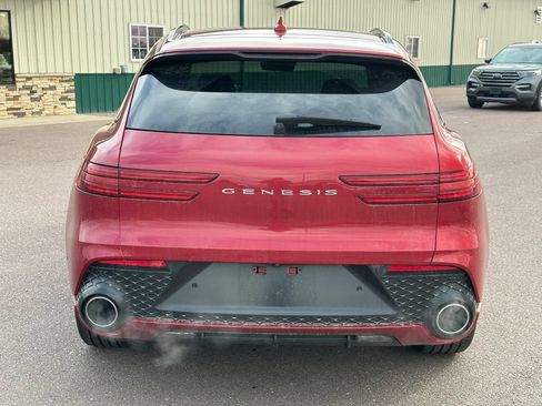Used 2022 Genesis GV70 3.5T Sport w/ Sport Prestige Package AWD/4WD image 38